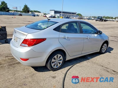Trzecie zdjęcie samochodu z tyłu: 2017 HYUNDAI ACCENT SE VIN:KMHCT4AE8HU172816 - miniatura