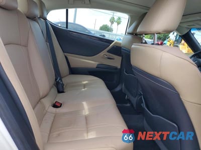 Zdjęcie 10 z 12 samochodu: 2019 LEXUS ES 350 VIN:58ABZ1B15KU013322 - miniatura