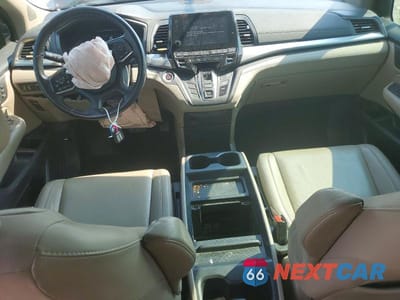 Zdjęcie 8 z 13 samochodu: 2020 HONDA ODYSSEY EXL VIN:5FNRL6H7XLB053796 - miniatura