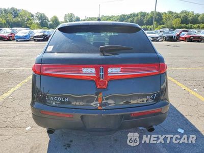 Zdjęcie 6 z 14 samochodu: 2013 LINCOLN MKT VIN:2LMHJ5AT5DBL57491 - miniatura