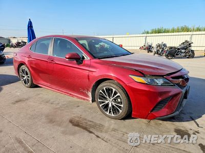 Czwarte zdjęcie samochodu z boku: 2018 TOYOTA CAMRY SE VIN:4T1B11HKXJU565492 - miniatura