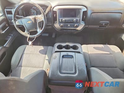 Zdjęcie 8 z 12 samochodu: 2018 CHEVROLET SILVERADO C1500 LT VIN:2GCRCRECXJ1100957 - miniatura