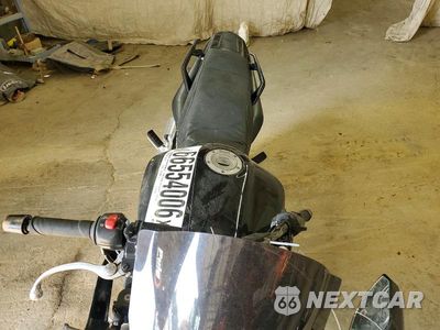 Piąte zdjęcie samochodu w środku: 2003 YAMAHA FZS10 VIN:JYARN07E23A007889 - miniatura