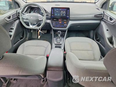 Zdjęcie 8 z 12 samochodu: 2020 HYUNDAI IONIQ BLUE VIN:KMHC65LC1LU231299 - miniatura