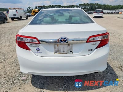 Zdjęcie 6 z 12 samochodu: 2013 TOYOTA CAMRY HYBRID XLE VIN:4T1BD1FK2DU087471 - miniatura