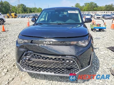 Piąte zdjęcie samochodu w środku: 2023 KIA SOUL EX VIN:KNDJ33AU9P7865985 - miniatura