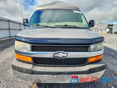 Piąte zdjęcie samochodu w środku: 2004 CHEVROLET EXPRESS G1500 VIN:1GBFG15T641154151 - miniatura