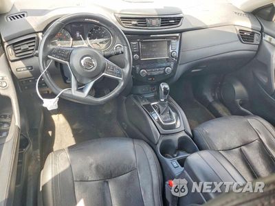 Zdjęcie 8 z 14 samochodu: 2019 NISSAN ROGUE SL VIN:5N1AT2MT4KC761753 - miniatura
