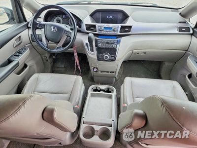 Zdjęcie 8 z 12 samochodu: 2013 HONDA ODYSSEY EXL VIN:5FNRL5H69DB065778 - miniatura