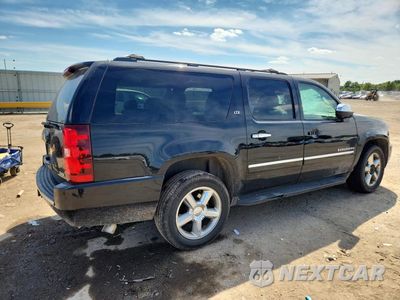 Trzecie zdjęcie samochodu z tyłu: 2012 CHEVROLET SUBURBAN K1500 LTZ VIN:1GNSKKE74CR156893 - miniatura