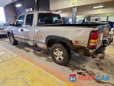 Drugie zdjęcie samochodu z przodu: 2002 CHEVROLET SILVERADO K1500 VIN:2GCEK19V621404593 - miniatura