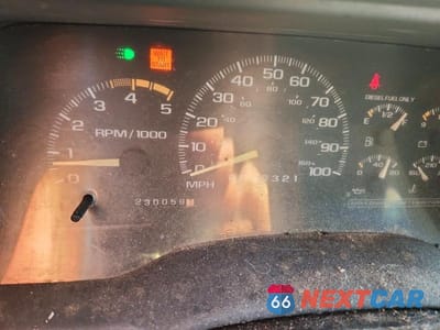 Zdjęcie 9 z 12 samochodu: 1996 CHEVROLET GMT-400 K3500 VIN:1GCHK33F3TF016421 - miniatura