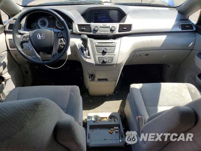 Zdjęcie 8 z 13 samochodu: 2015 HONDA ODYSSEY VIN:5FNRL5H26FB080464 - miniatura