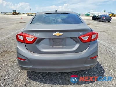 Zdjęcie 6 z 12 samochodu: 2019 CHEVROLET CRUZE LT VIN:1G1BE5SM7K7118122 - miniatura