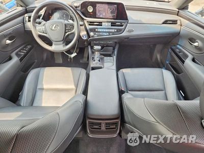 Zdjęcie 8 z 13 samochodu: 2022 LEXUS ES 300H BASE VIN:58ADA1C13NU016366 - miniatura
