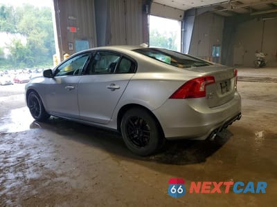 Drugie zdjęcie samochodu z przodu: 2017 VOLVO S60 DYNAMIC VIN:YV140MTL0H2421239 - miniatura