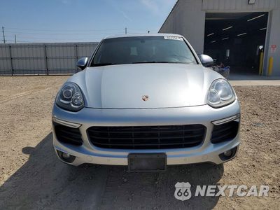 Piąte zdjęcie samochodu w środku: 2018 PORSCHE CAYENNE VIN:WP1AA2A20JKA03787 - miniatura