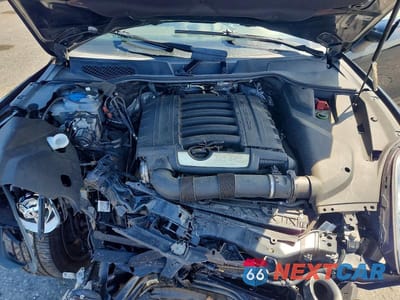 Zdjęcie 12 z 13 samochodu: 2018 PORSCHE CAYENNE VIN:WP1AA2A21JKA06701 - miniatura