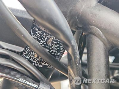 Zdjęcie 9 z 9 samochodu: 2024 KAWASAKI EX650 R VIN:ML5EXER1XRDAD5198 - miniatura