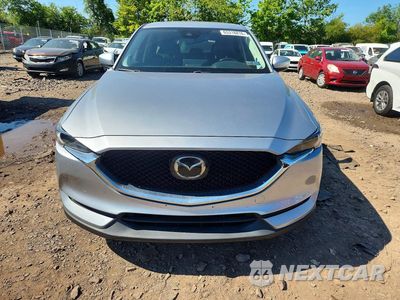 Piąte zdjęcie samochodu w środku: 2021 MAZDA CX-5 GRAND TOURING VIN:JM3KFADM7M0391381 - miniatura