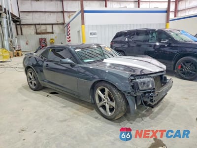 Czwarte zdjęcie samochodu z boku: 2013 CHEVROLET CAMARO LT VIN:2G1FB1E38D9141724 - miniatura