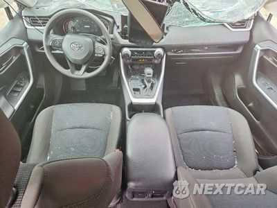 Zdjęcie 8 z 12 samochodu: 2024 TOYOTA RAV4 LE VIN:2T3G1RFV3RC475574 - miniatura