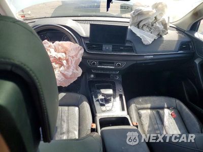 Zdjęcie 8 z 12 samochodu: 2021 AUDI Q5 PREMIUM VIN:WA1AAAFY2M2003927 - miniatura