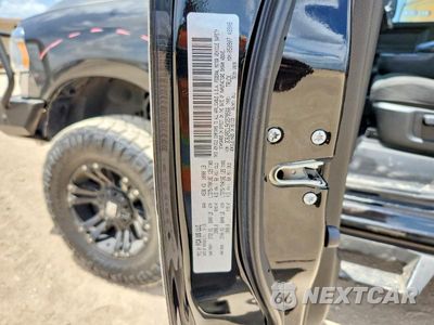 Zdjęcie 12 z 12 samochodu: 2019 RAM 2500 TRADESMAN VIN:3C6UR5CL5KG579566 - miniatura