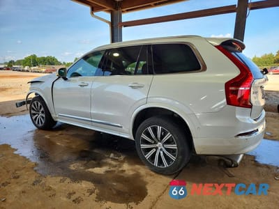 Drugie zdjęcie samochodu z przodu: 2024 VOLVO XC90 PLUS VIN:YV4L12PE8R1147453 - miniatura