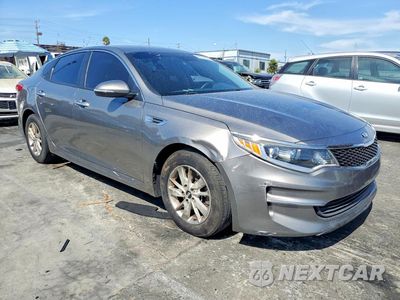 Czwarte zdjęcie samochodu z boku: 2016 KIA OPTIMA LX VIN:5XXGT4L3XGG020364 - miniatura