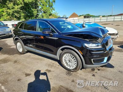 Czwarte zdjęcie samochodu z boku: 2019 LINCOLN NAUTILUS VIN:2LMPJ8J92KBL40615 - miniatura