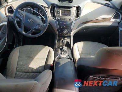 Zdjęcie 8 z 13 samochodu: 2018 HYUNDAI SANTA FE SPORT 2.4L VIN:5NMZT3LB7JH061747 - miniatura