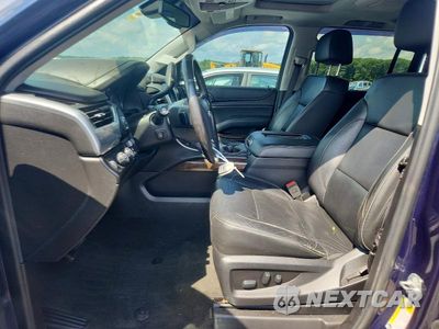 Zdjęcie 7 z 13 samochodu: 2018 CHEVROLET SUBURBAN K1500 LT VIN:1GNSKHKC1JR327679 - miniatura