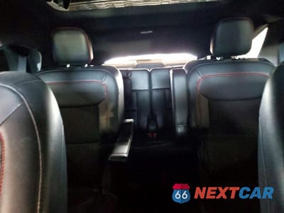 Zdjęcie 10 z 13 samochodu: 2024 FORD EXPLORER ST-LINE VIN:1FMSK8KH0RGA59635 - miniatura