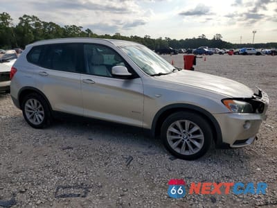 Czwarte zdjęcie samochodu z boku: 2013 BMW X3 XDRIVE28I VIN:5UXWX9C51D0A28365 - miniatura