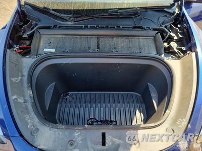 Zdjęcie 12 z 14 samochodu: 2024 TESLA MODEL Y VIN:7SAYGDED8RF094518 - miniatura