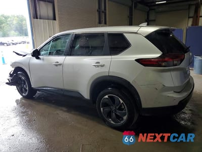 Drugie zdjęcie samochodu z przodu: 2025 NISSAN ROGUE SV VIN:5N1BT3BB7SC811128 - miniatura