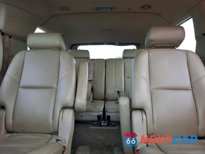 Zdjęcie 10 z 13 samochodu: 2010 CHEVROLET SUBURBAN C1500 LTZ VIN:1GNUCKE02AR134364 - miniatura