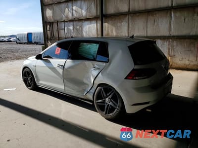 Drugie zdjęcie samochodu z przodu: 2018 VOLKSWAGEN GTI S/SE VIN:3VW447AU7JM293150 - miniatura