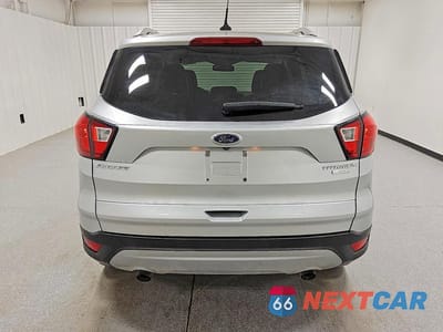 Zdjęcie 6 z 13 samochodu: 2019 FORD ESCAPE TITANIUM VIN:1FMCU0J97KUA35754 - miniatura