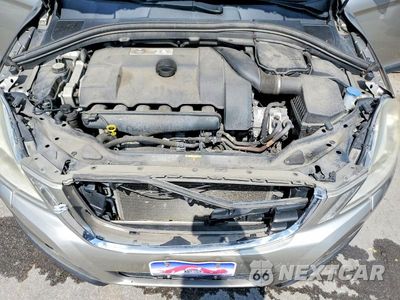 Zdjęcie 12 z 13 samochodu: 2012 VOLVO XC60 T6 VIN:YV4902DZ2C2257176 - miniatura
