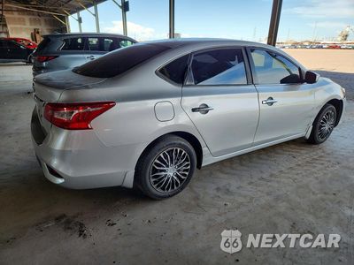 Trzecie zdjęcie samochodu z tyłu: 2019 NISSAN SENTRA S VIN:3N1AB7AP6KY210262 - miniatura