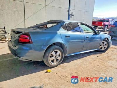 Trzecie zdjęcie samochodu z tyłu: 2006 PONTIAC GRAND PRIX VIN:2G2WP552561105924 - miniatura
