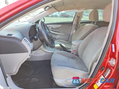 Zdjęcie 7 z 12 samochodu: 2013 TOYOTA COROLLA LE VIN:2T1BU4EE4DC023690 - miniatura