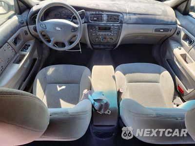 Zdjęcie 8 z 12 samochodu: 2001 FORD TAURUS SES VIN:1FAFP55U21G182099 - miniatura