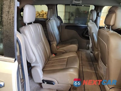 Zdjęcie 11 z 14 samochodu: 2012 CHRYSLER TOWN & COUNTRY TOURING L VIN:2C4RC1CG4CR118849 - miniatura