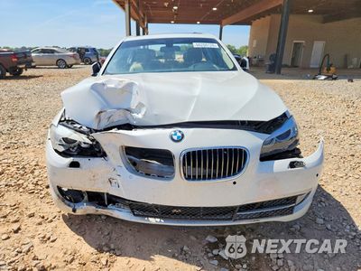 Piąte zdjęcie samochodu w środku: 2013 BMW 528 XI VIN:WBAXH5C56DD114091 - miniatura