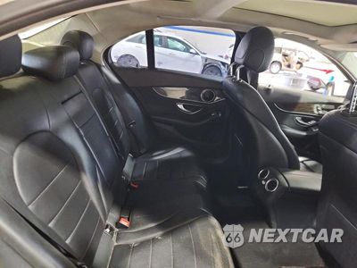 Zdjęcie 10 z 13 samochodu: 2016 MERCEDES-BENZ C 300 4MATIC VIN:55SWF4KB3GU127074 - miniatura