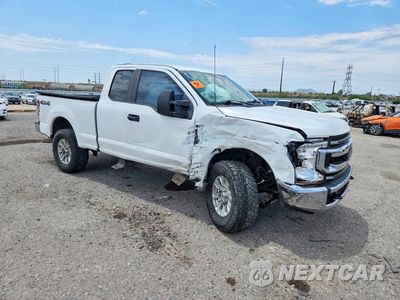 Czwarte zdjęcie samochodu z boku: 2021 FORD F250 SUPER DUTY VIN:1FT7X2BN8MEE14408 - miniatura