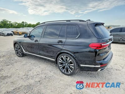Drugie zdjęcie samochodu z przodu: 2022 BMW X7 XDRIVE40I VIN:5UXCW2C06N9J48948 - miniatura